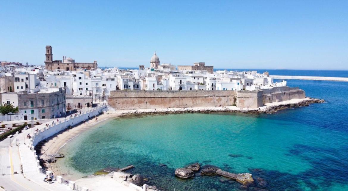 Dimora Barbacana Monopoli Bagian luar foto